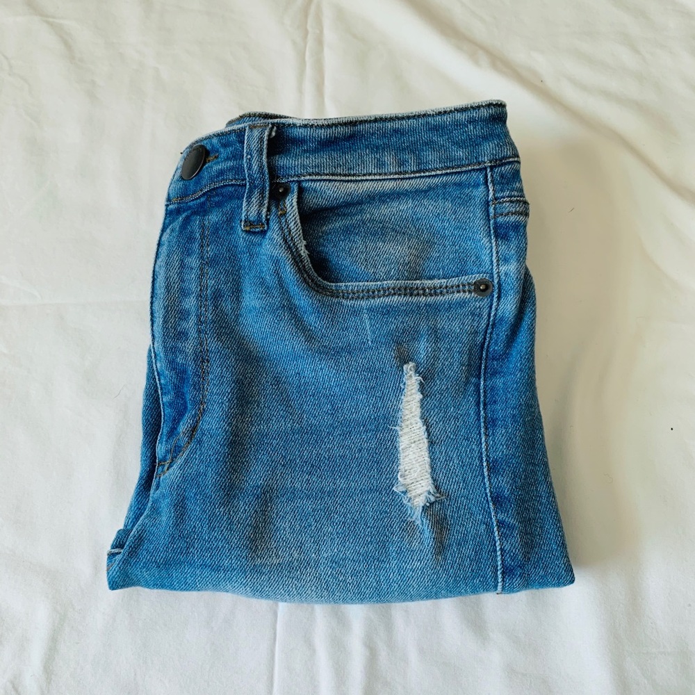 High waisted skinny jeans